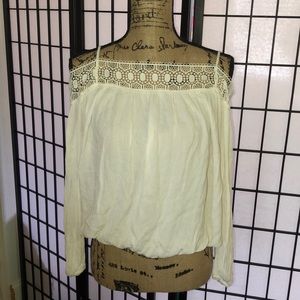Zara 🌸CUTE top